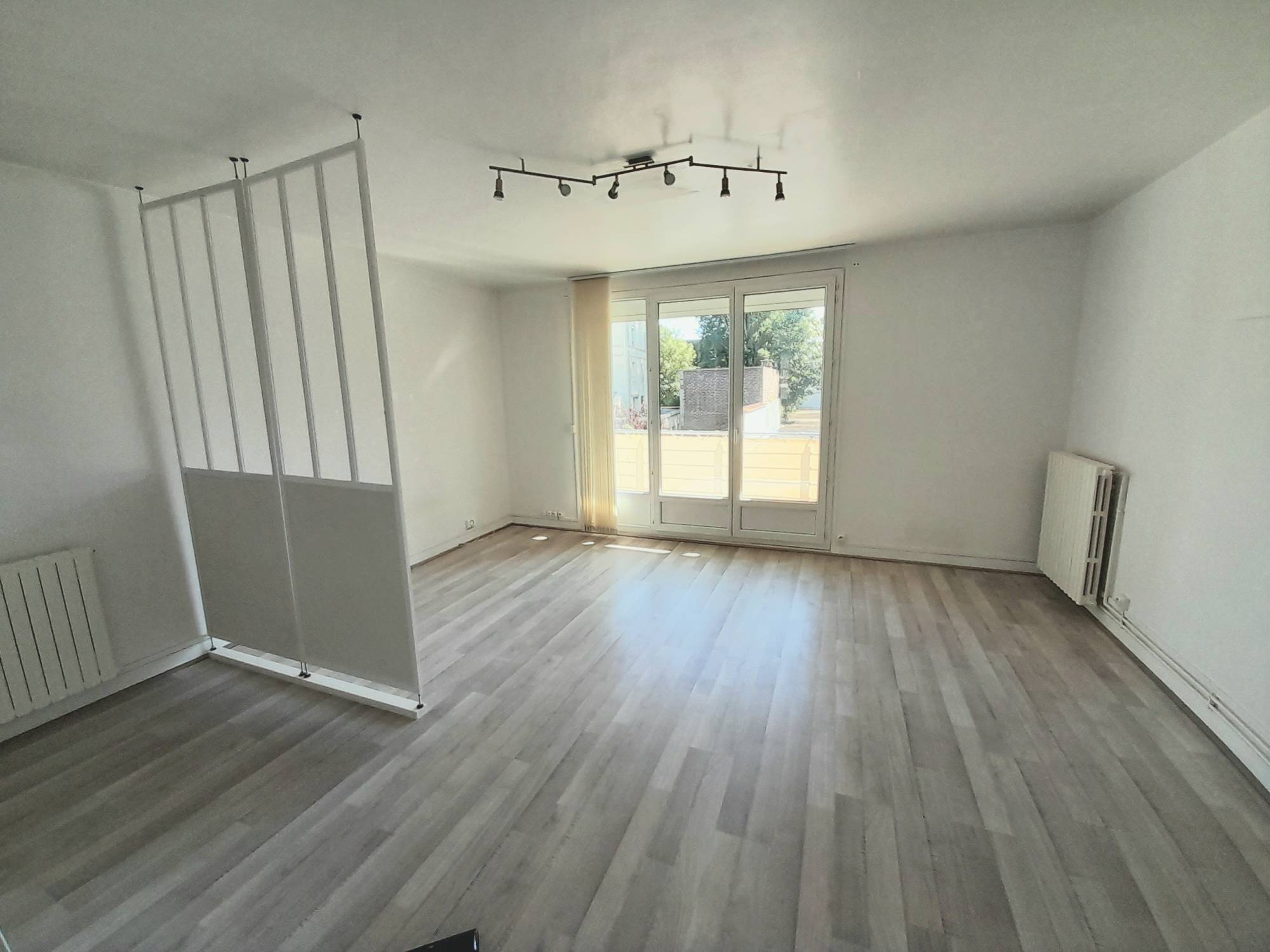 Vente de biens immobiliers professionnels ou de biens pour les investisseurs Octeville-sur-Mer