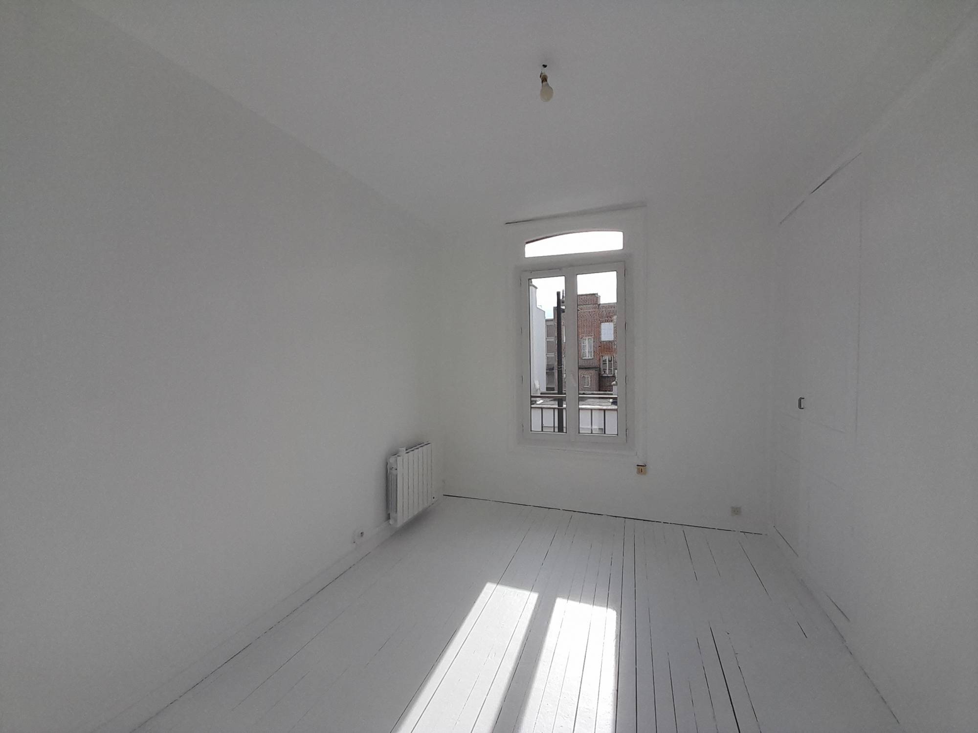 Appartement F1 à louer proche de la plage