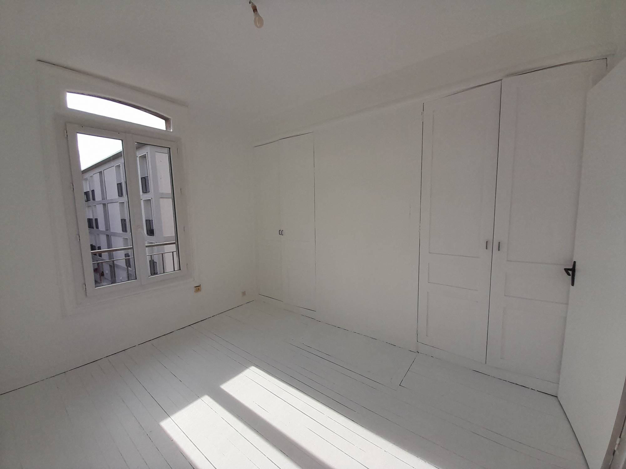 Appartement F1 à louer proche de la plage