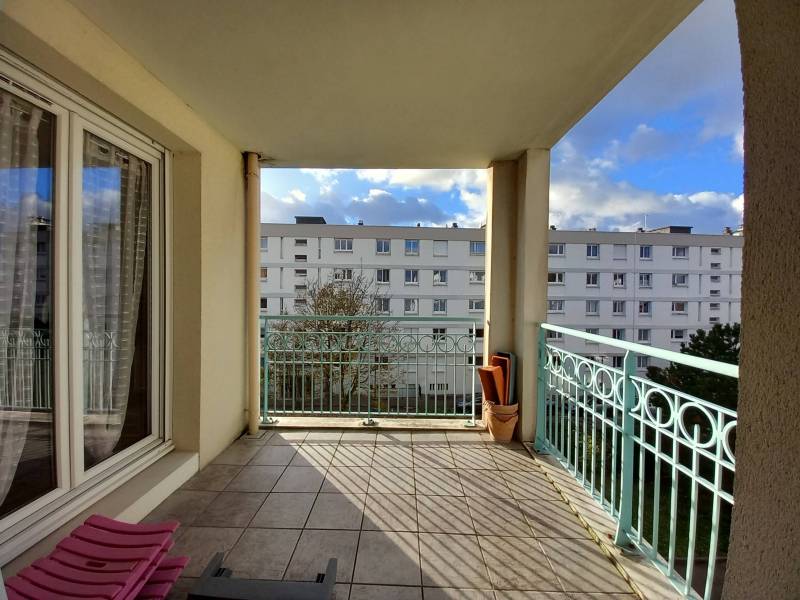 appartement f2 à vendre avec balcon et ascenseur le havre bon secteur