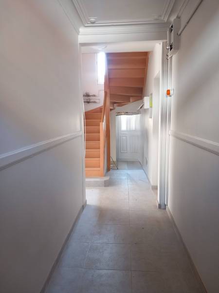 recherche F1 studio à vendre le havre pour étudiants bon état