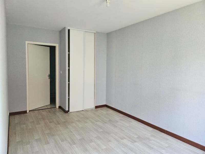 location d'un F2 à aplemont