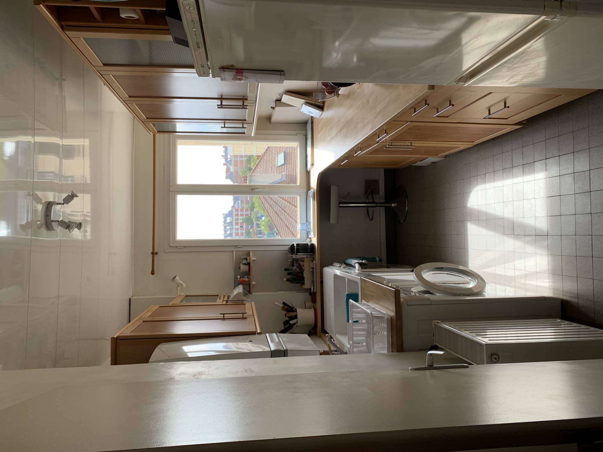 trouver une location avec l'agence ADRIAN PARKER