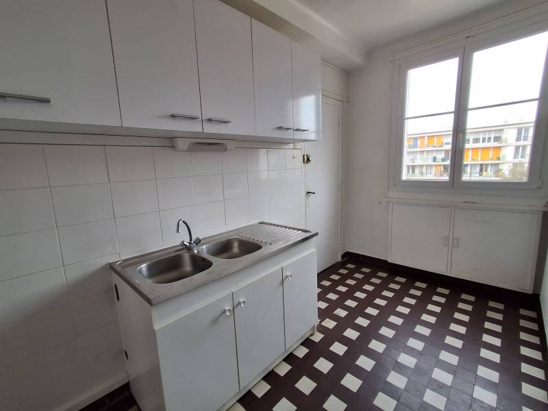 Appartement F4 à louer au HAVRE (76) place de l'hôtel de ville