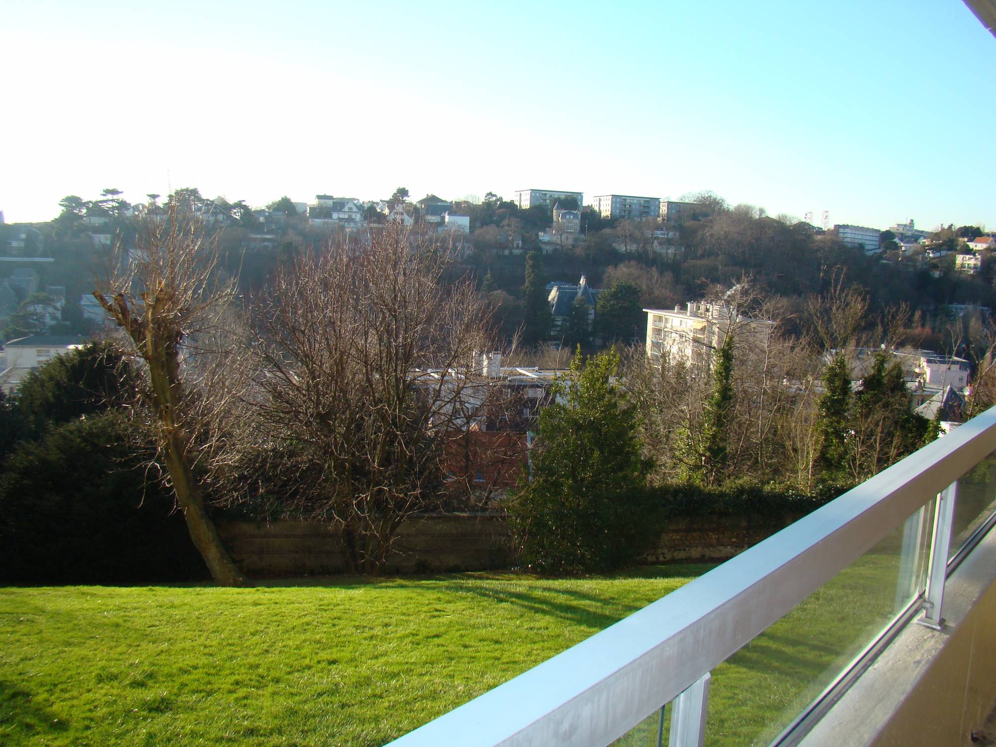 appartement F4 plein sud avec balcon