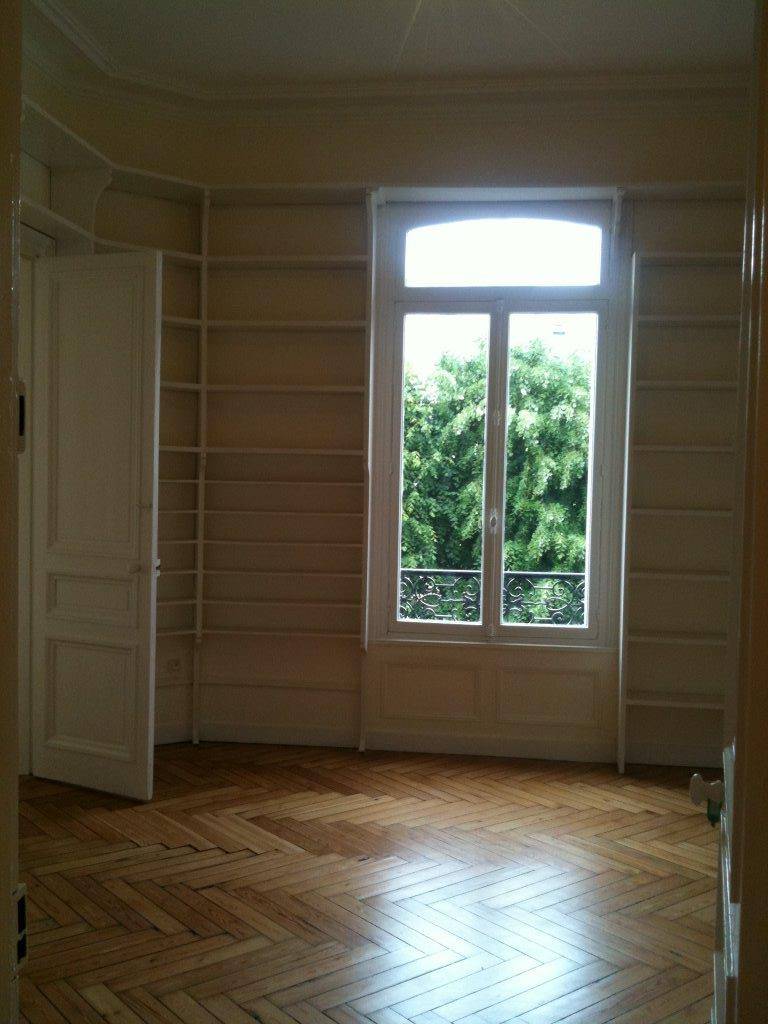 très bel appartement a louer