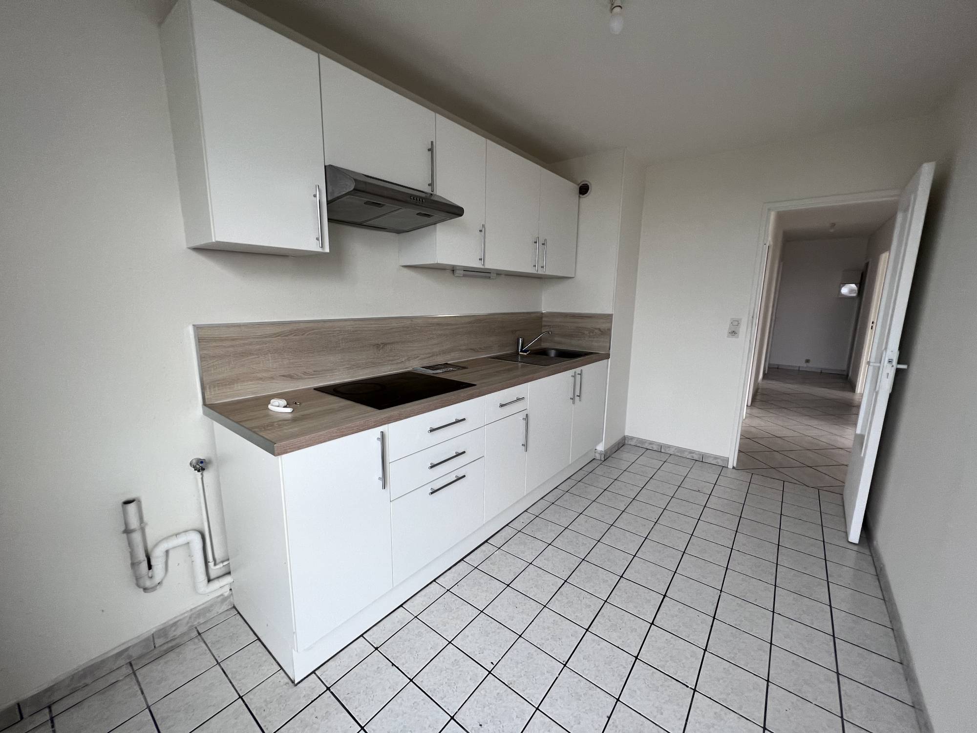 Trouver un appartement avec cuisine aménagée et équipée