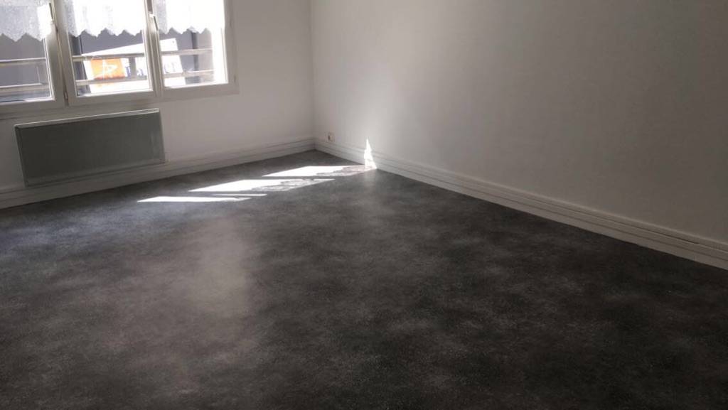 f1 à louer au pied coty