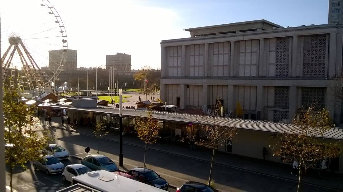 Adrian Parker loue bel F3 place de l'Hôtel de Ville au Havre