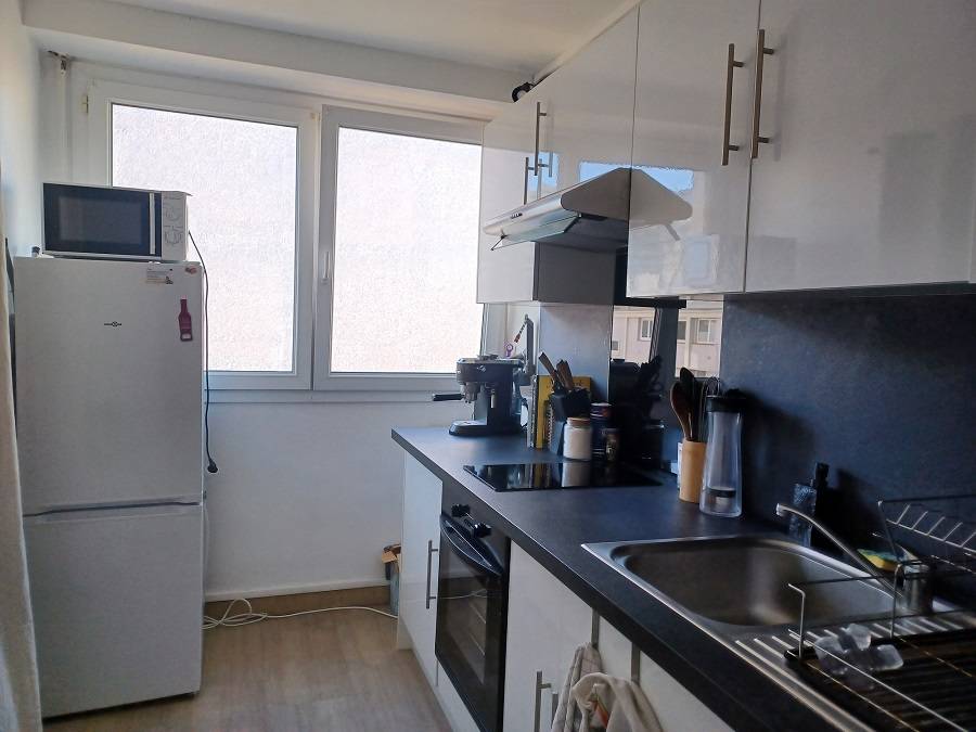 Trouver F2 à la location proche quartier des Halles-Centrales