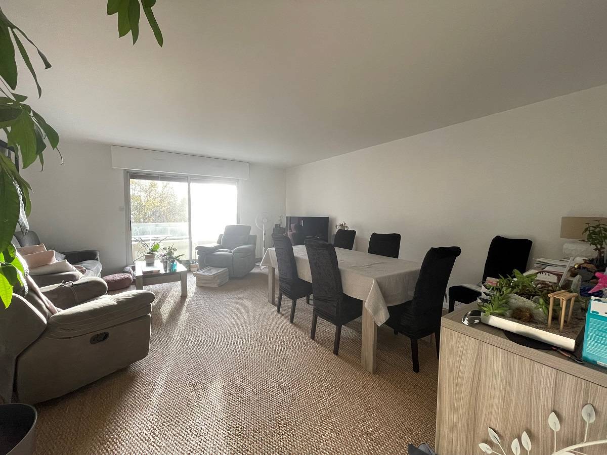 Location appartement F4 avec balcon à Sainte Adresse