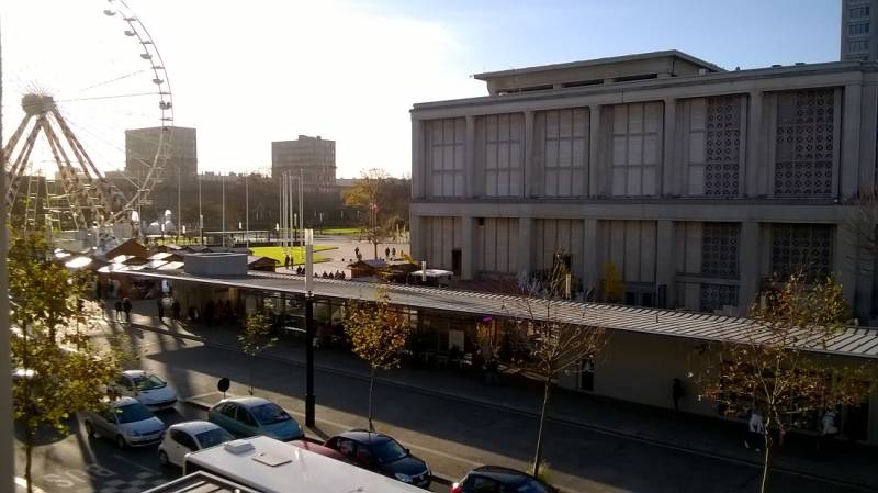 Adrian Parker Loue un F2 centre ville