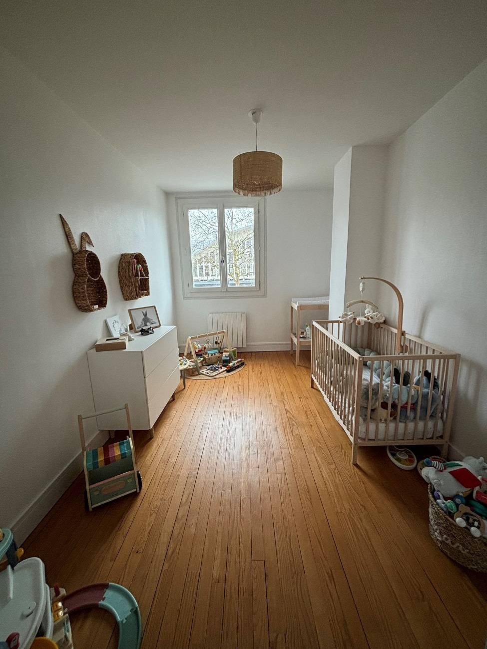 Loue F3 Halles central