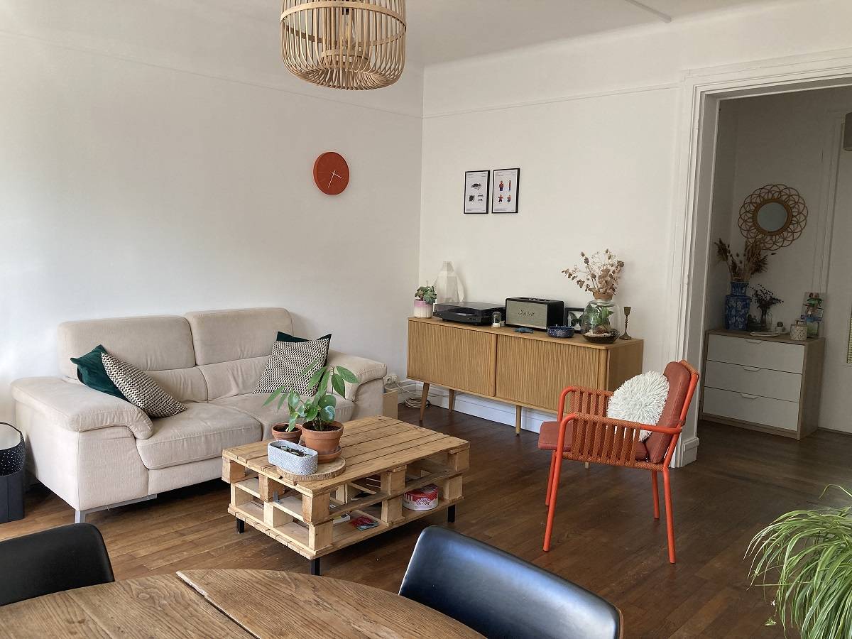 Trouver F3 à la location rue Pierre Faure avec Agence Adrian Parker