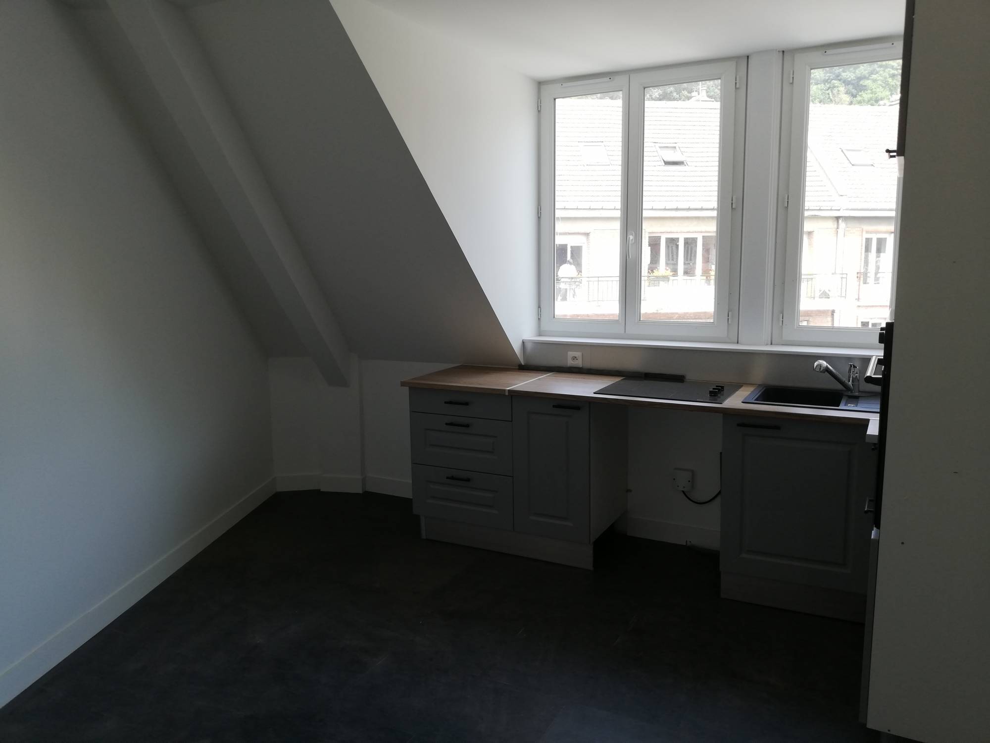 Trouver une location F2 avec Agence Adrian Parker