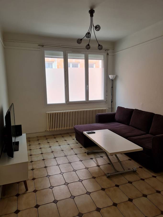 Trouver appartement F3 en location avec Agence Adrian Parker