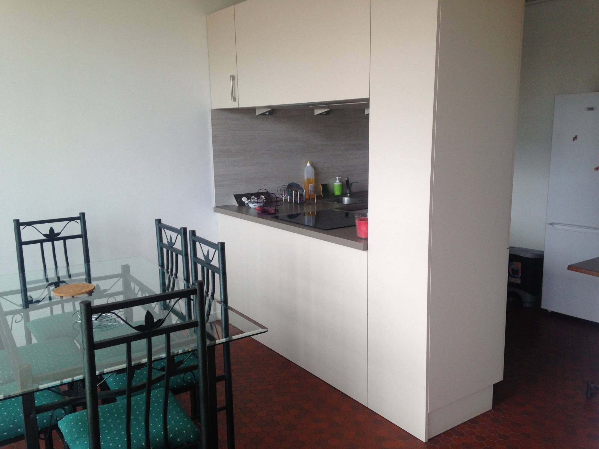 Trouver location appartement F4 avec Agence Adrian Parker