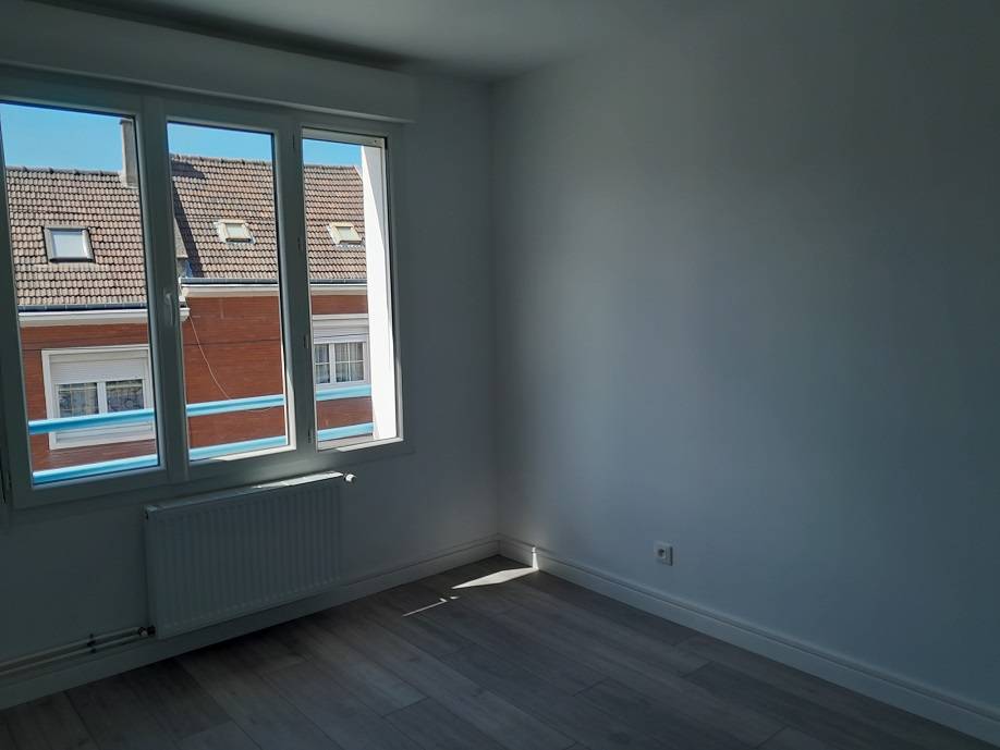 Trouver F2 en location avec Agence Adrian Parker