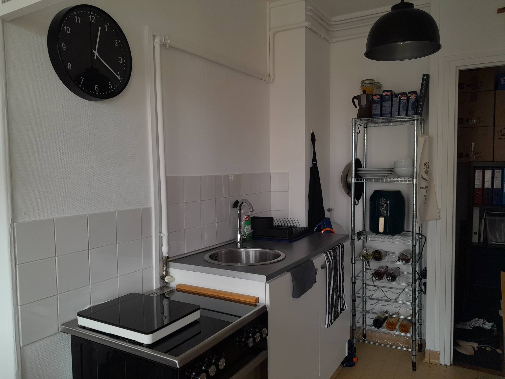 Trouver F2 à la location avec Agence Adrian Parker