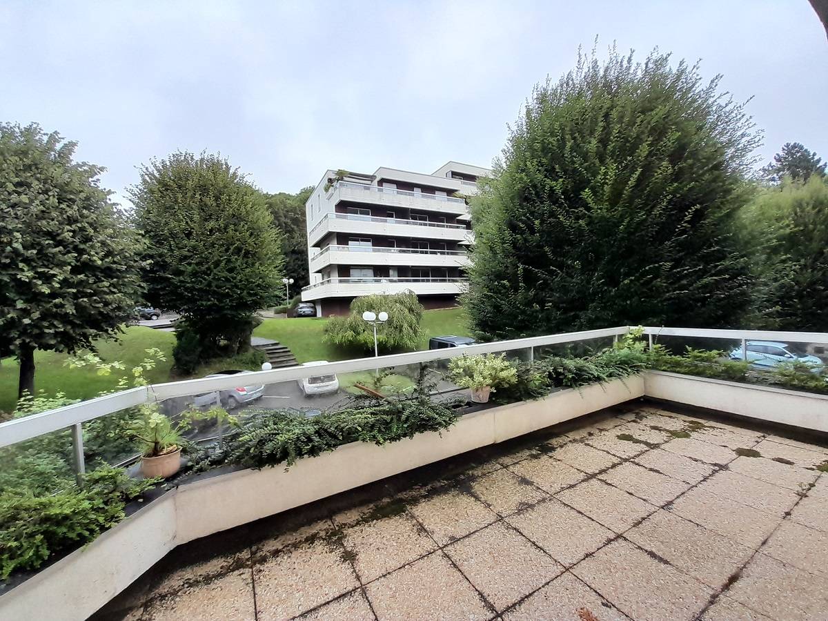 a louer T2 avec terrasse sur sainte adresse