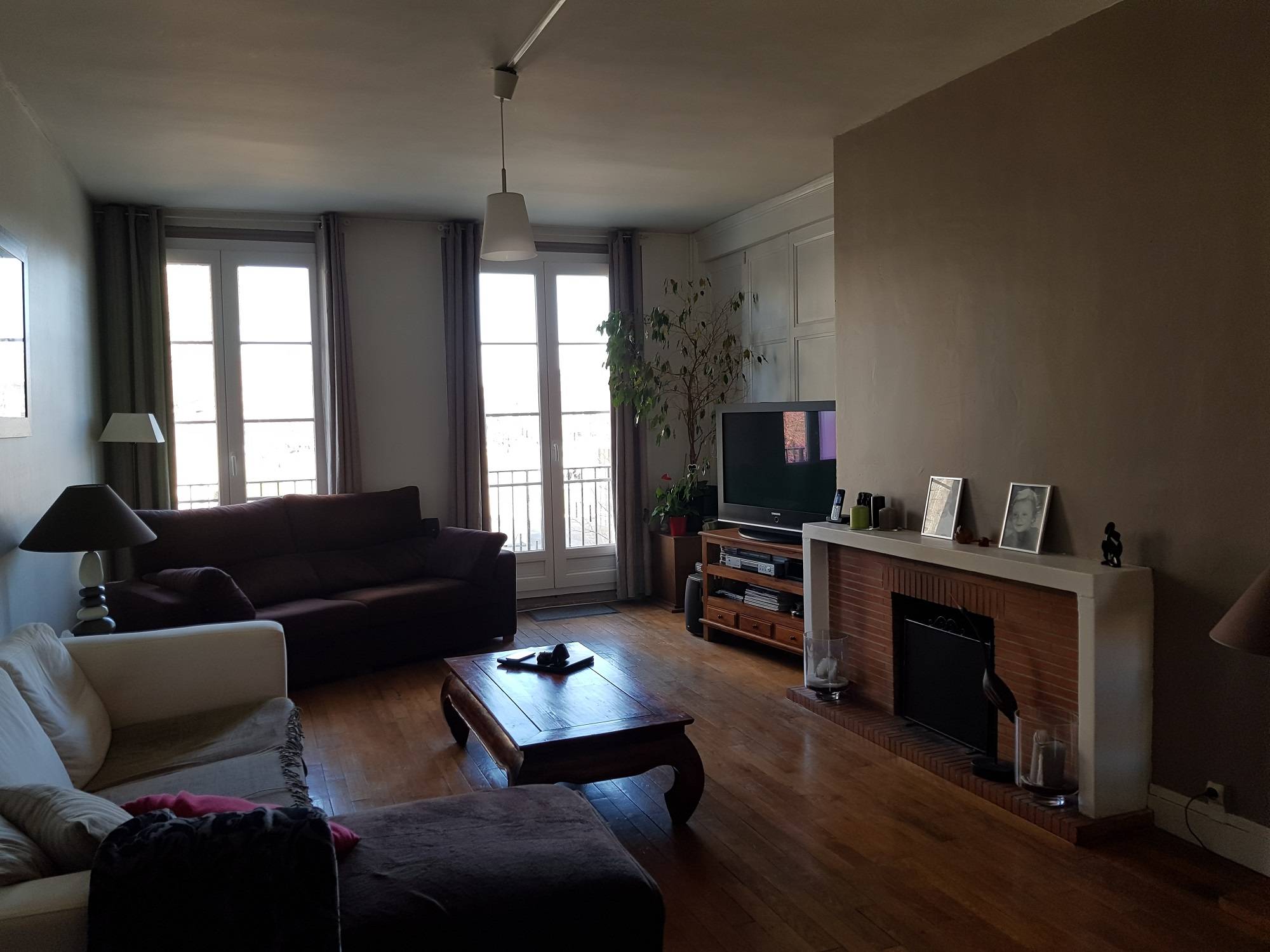 loue F4 place de l'Hotel ville LE HAVRE