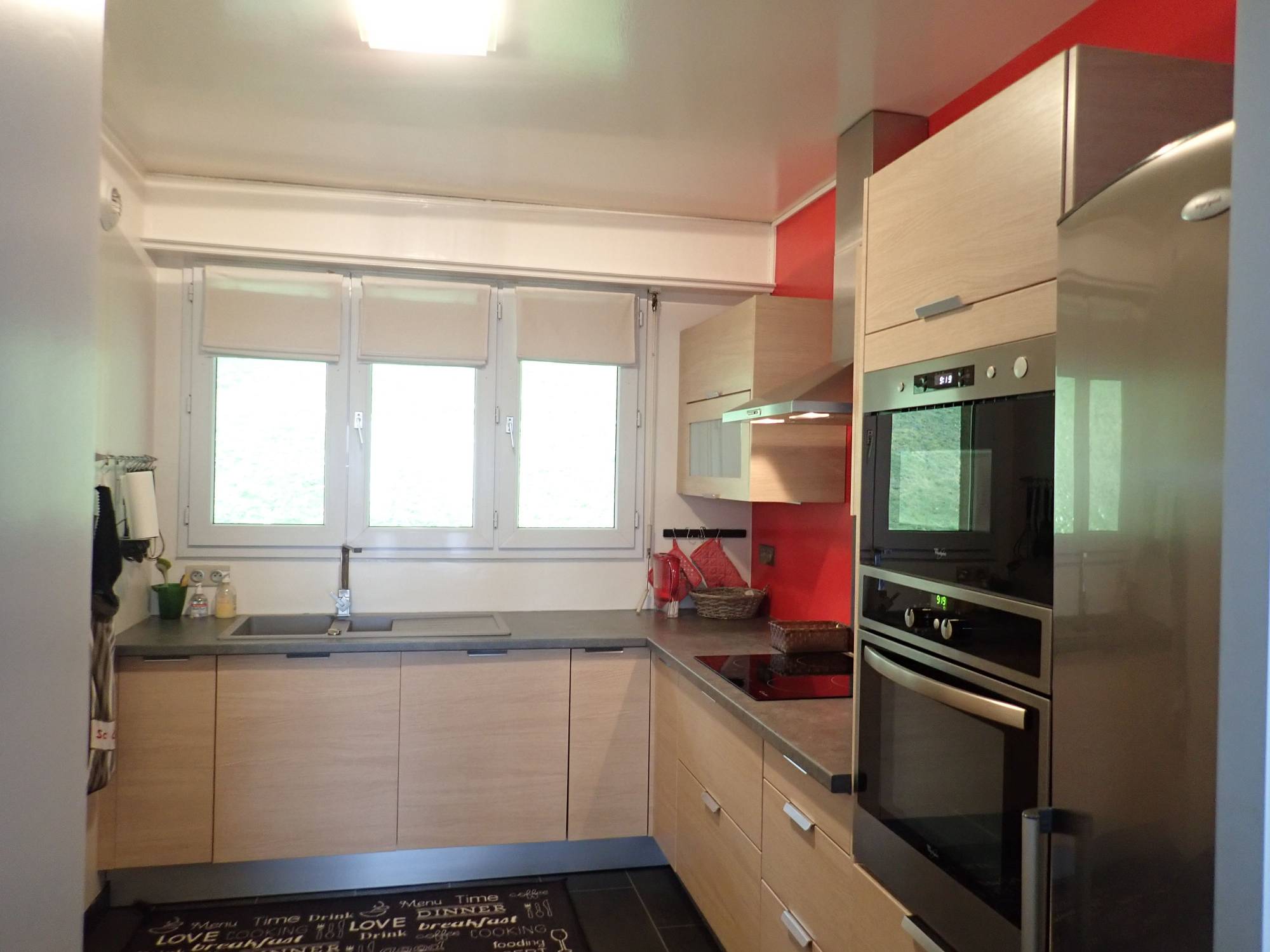 Vend appartement avec cuisine aménagée et équipée