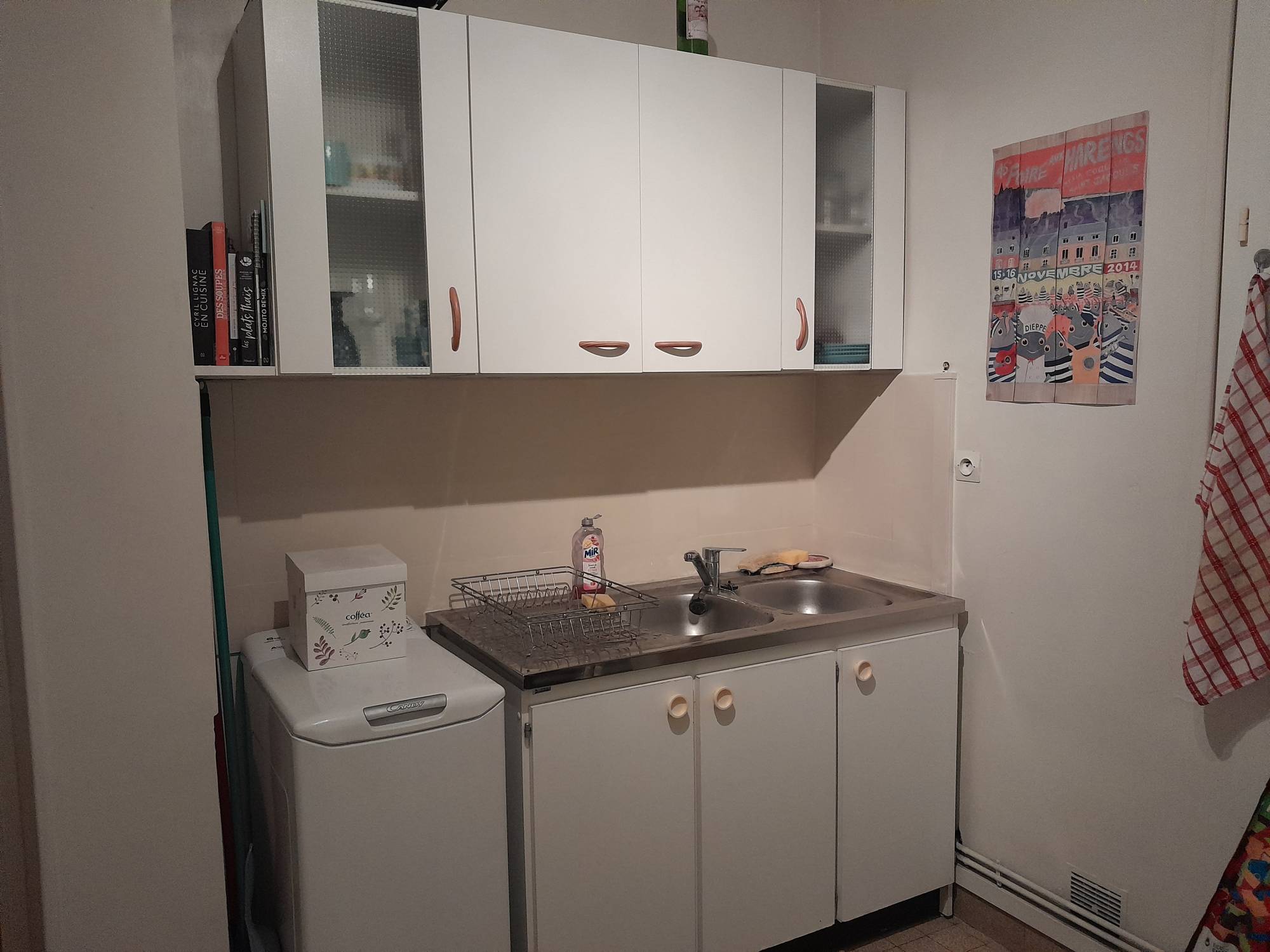 Trouver F2 à la location quartier Saint-François avec Agence Adrian Parker