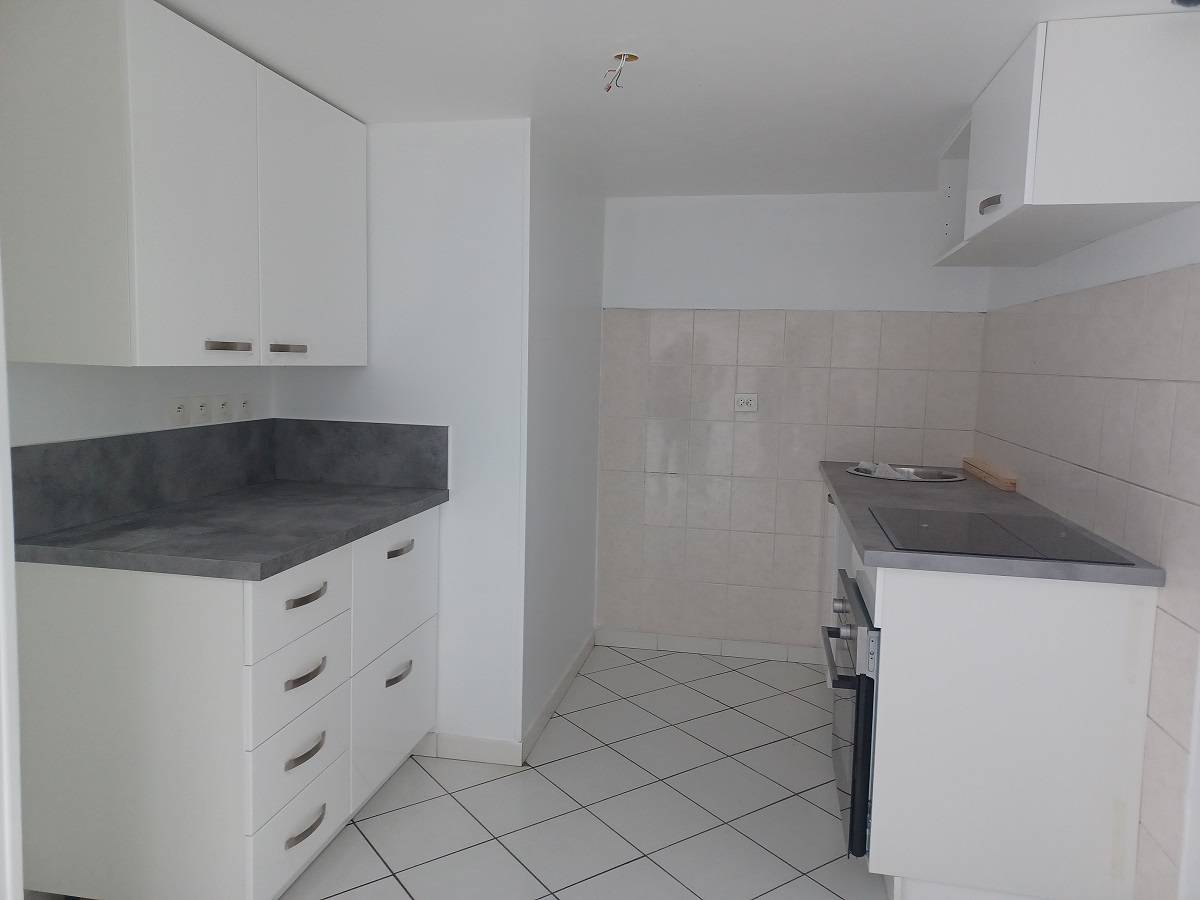 Trouver F3 à la location quartier Anatole France avec Agence Adrian Parker