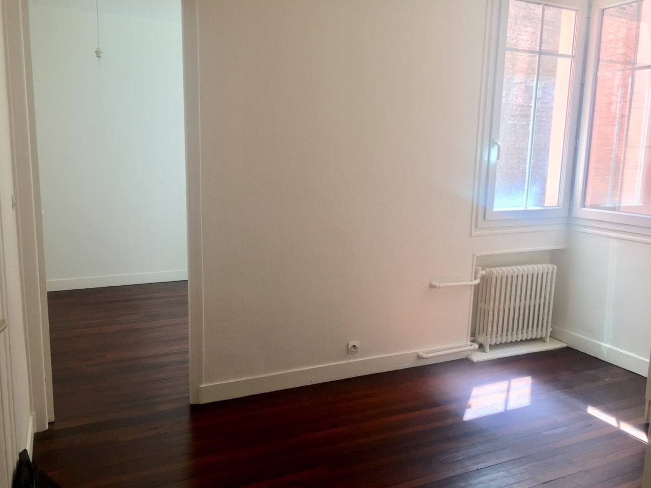 appartement F2 a la location proche de coty