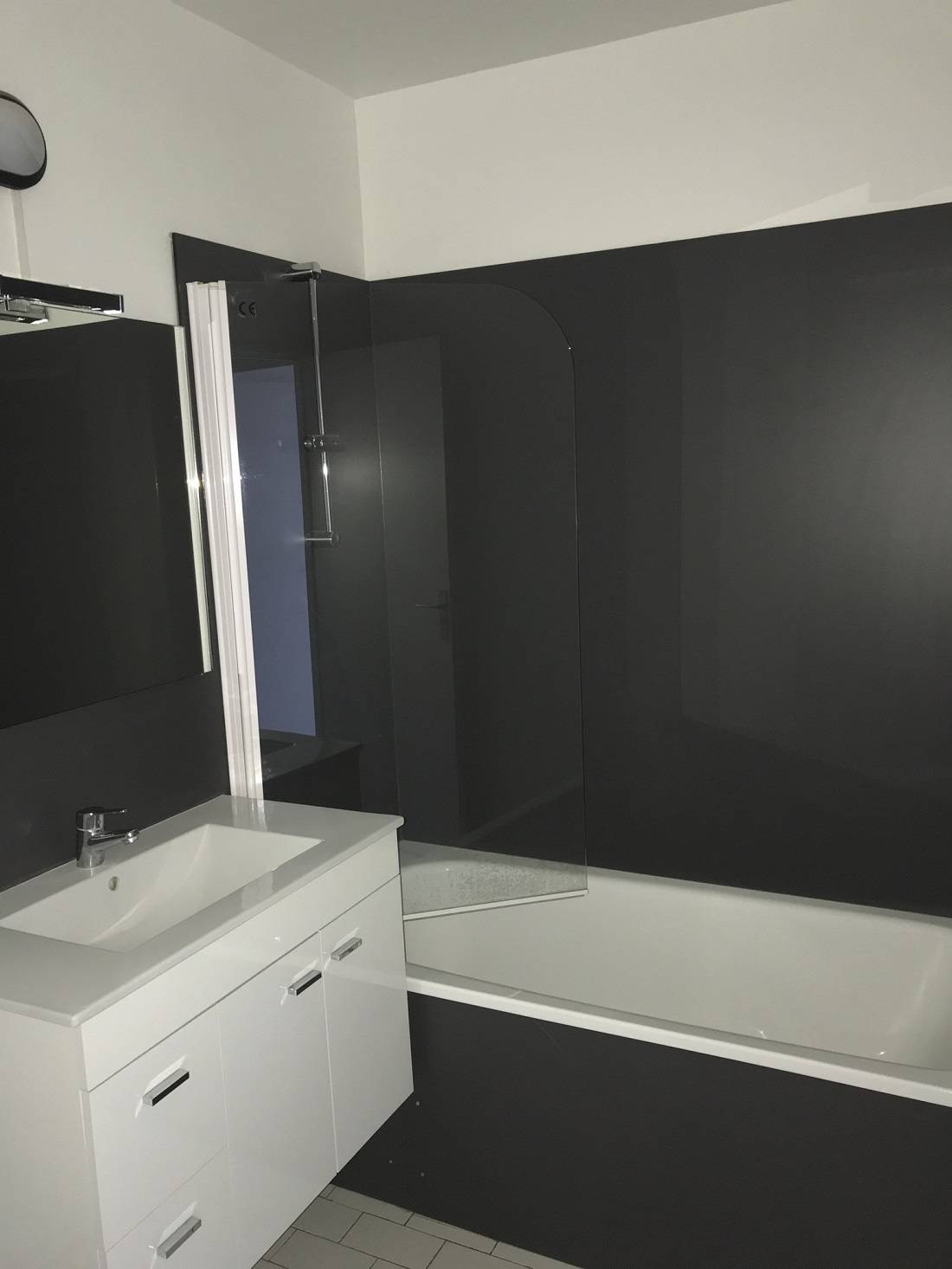 adrian parler loue bel F3 sur Sainte-Adresse