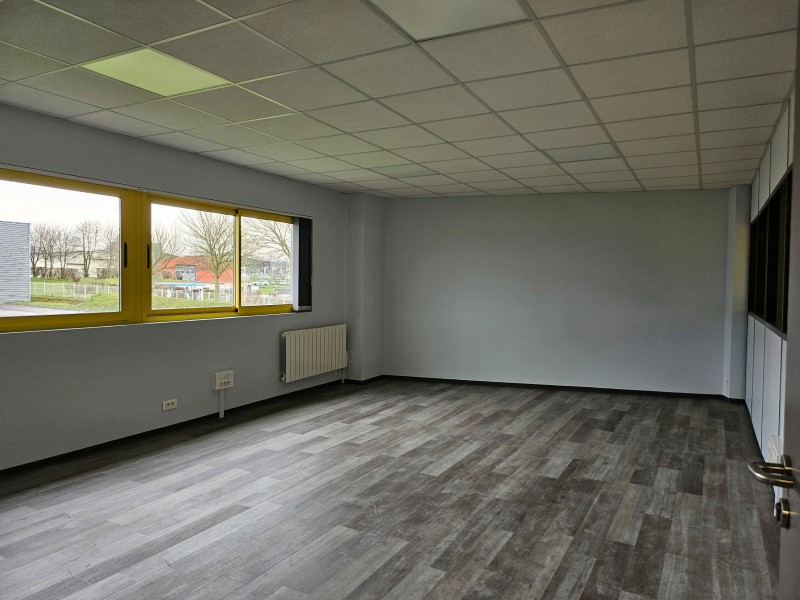 Atelier à louer avec bureaux Harfleur
