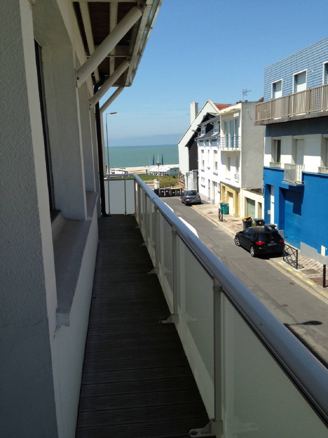 louer un appartement F2 de standing proche de la plage
