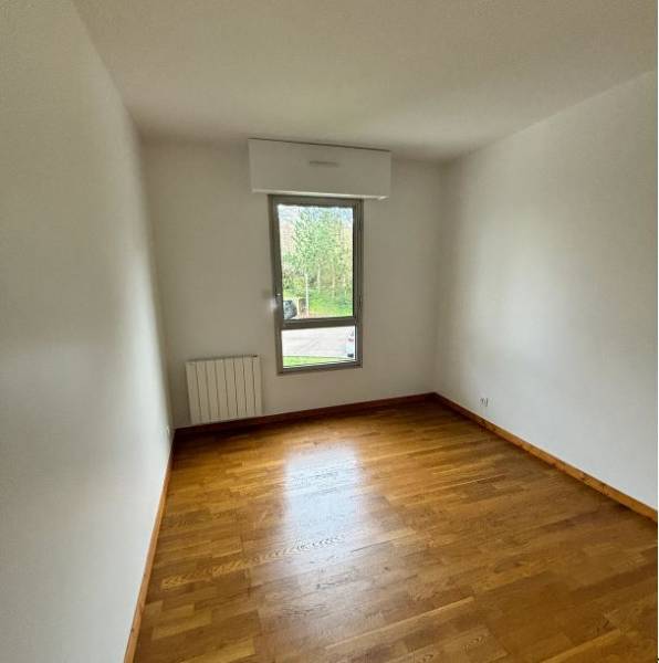 Saint Adresse appartement F4 à louer part Adrian Parker