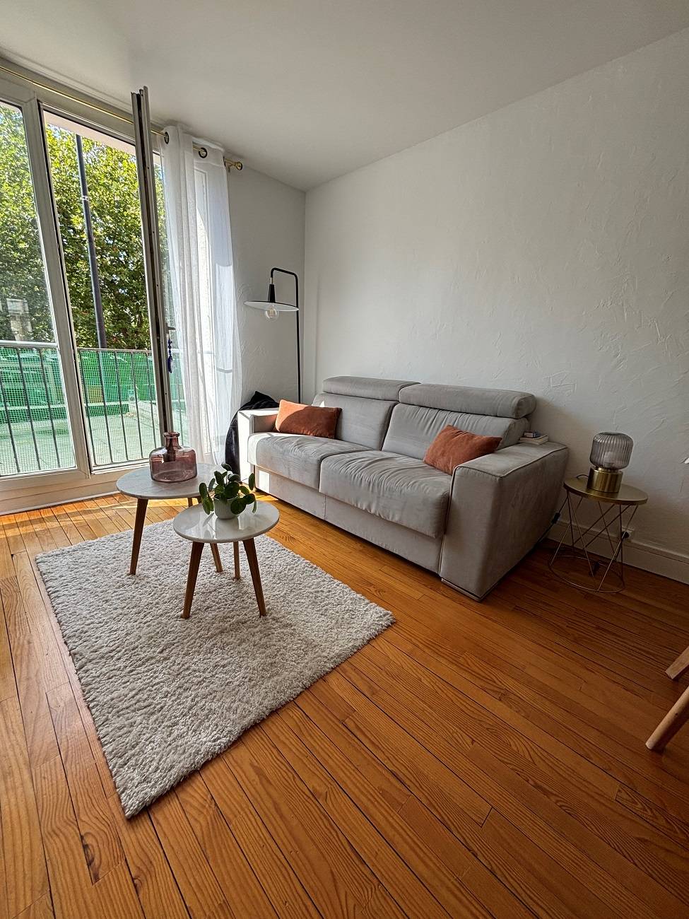 Loue appartement aux halles Central