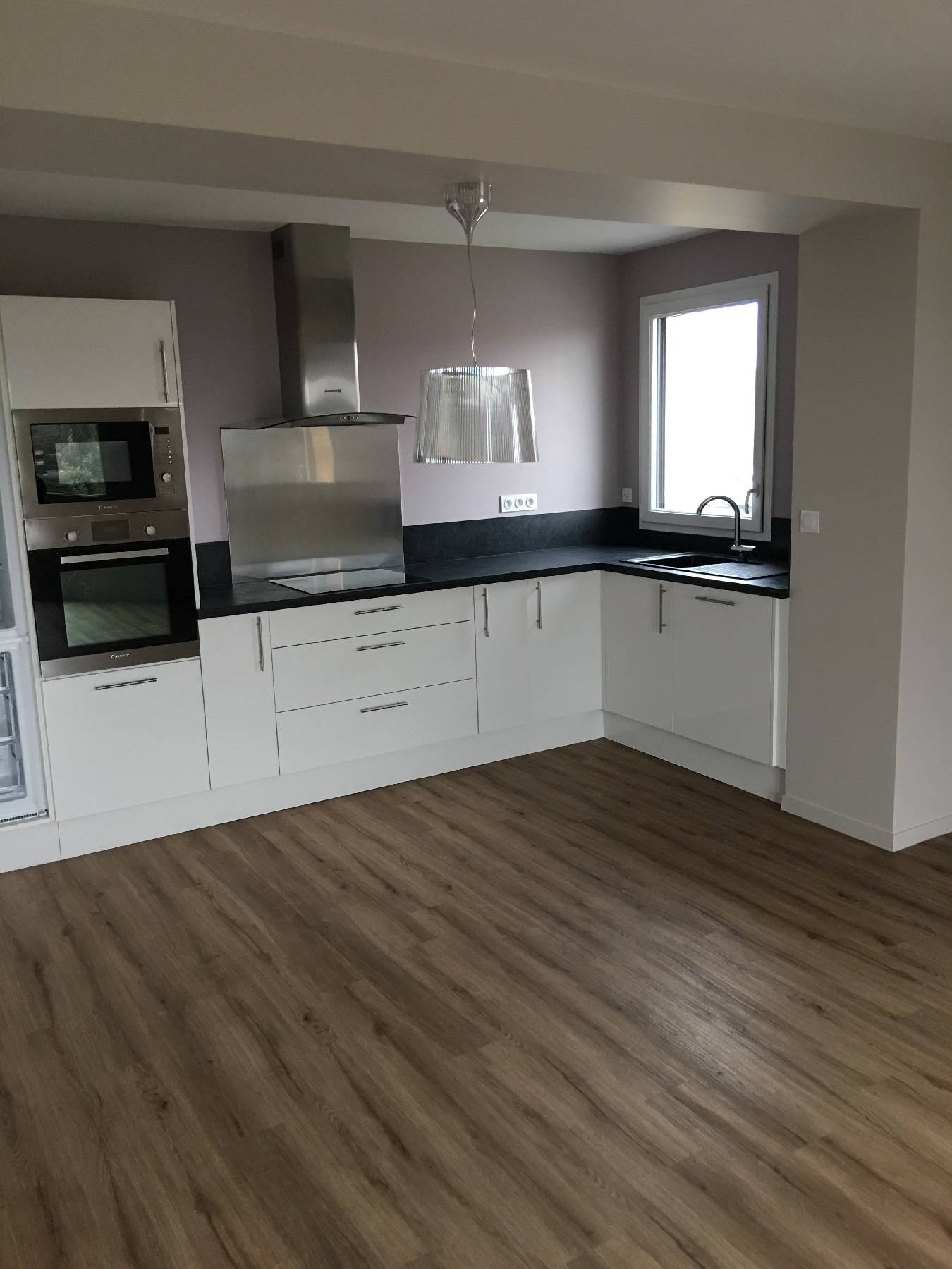 Trouver une location à Yvetot avec agence Adrian Parker