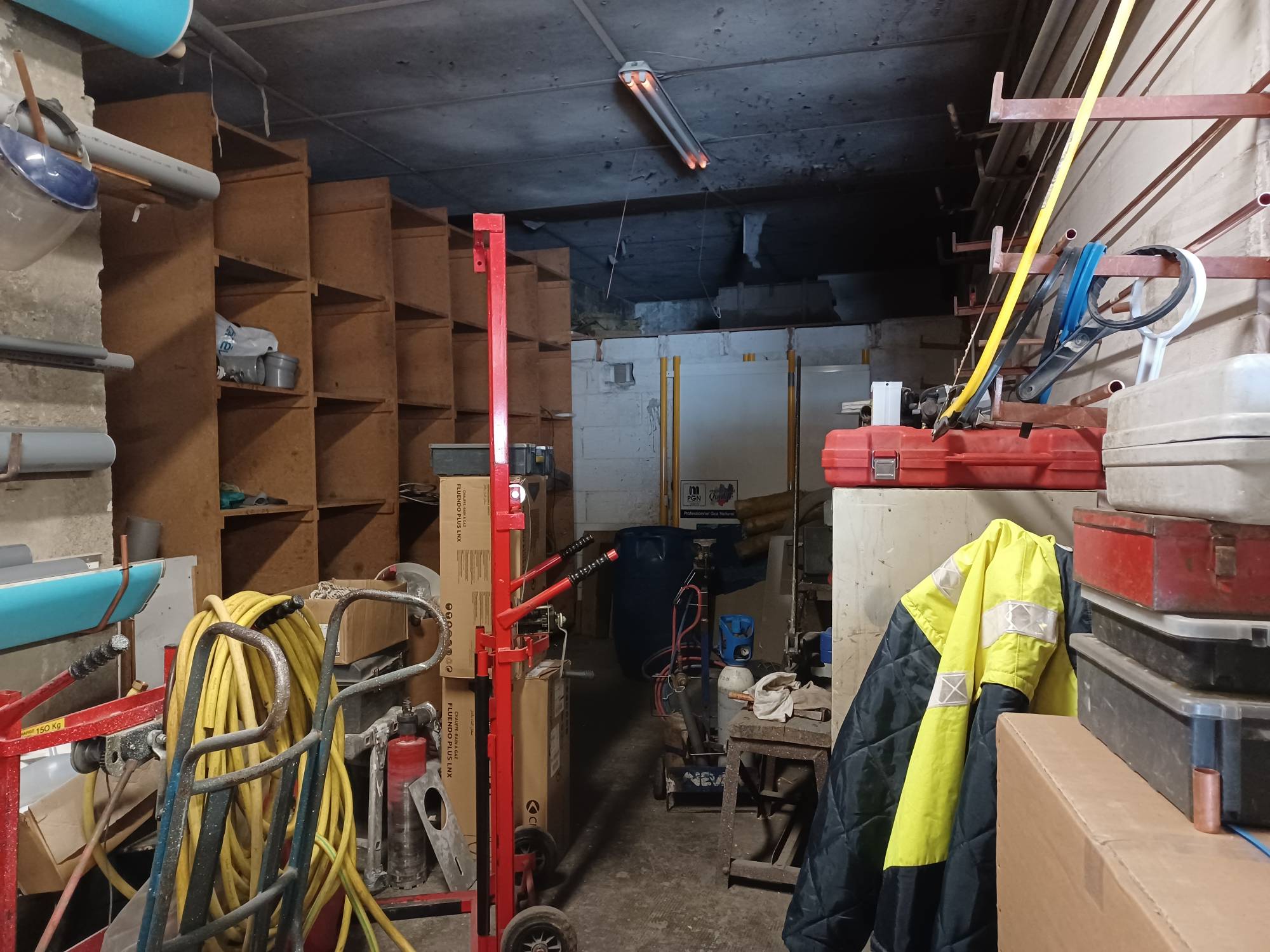 local d'activité libre à la location