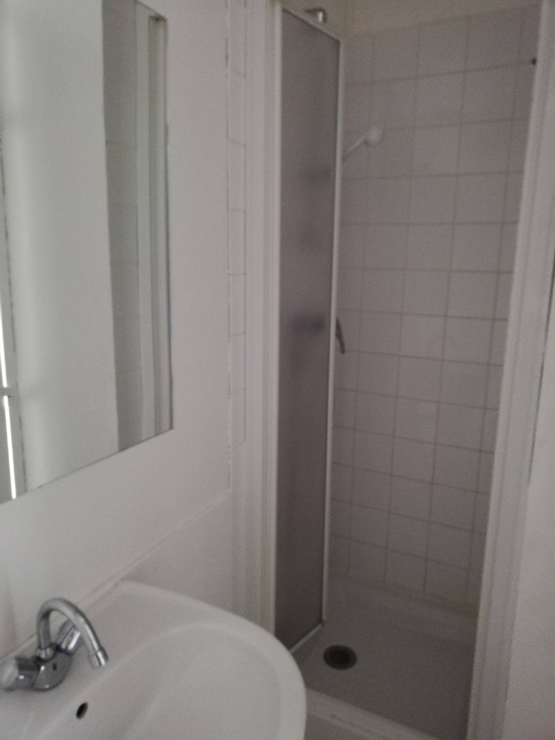 studio à louer proche coty