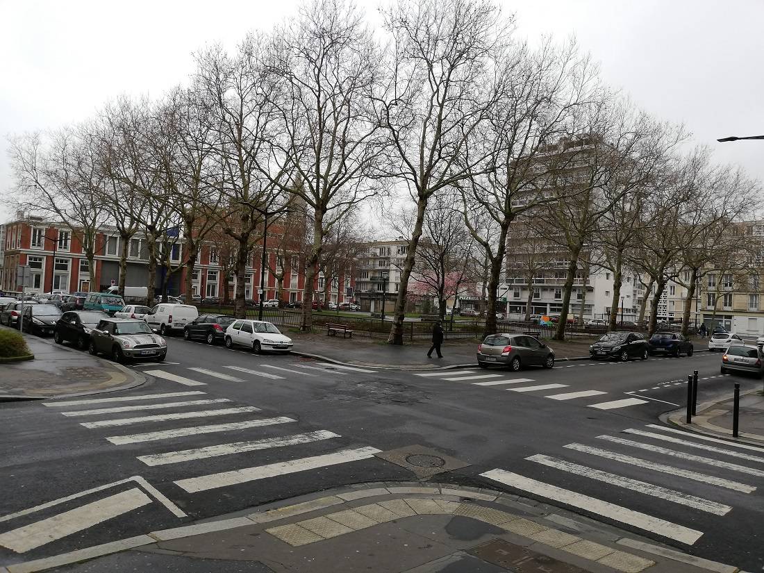 bel appartement  à la location proche des commerces