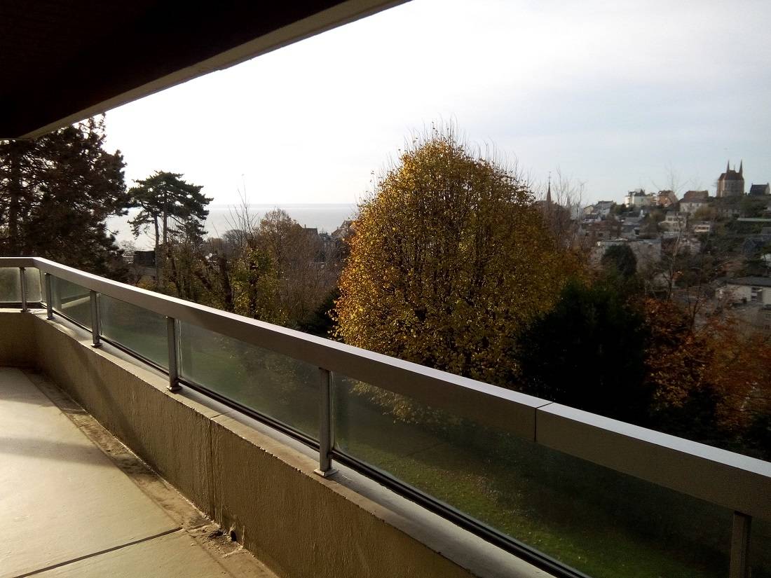 location appartement vue mer avec jolie vue dégagée