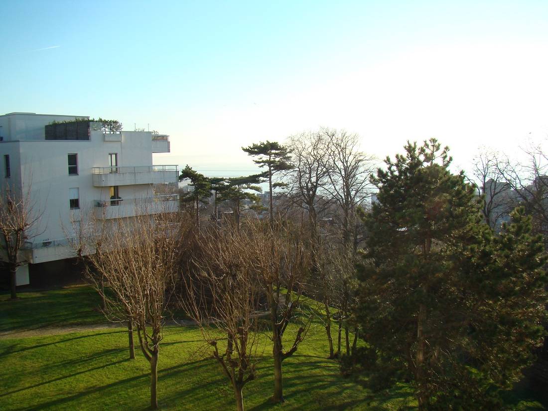 Trouver une location F4 avec l'Agence Adrian Parker