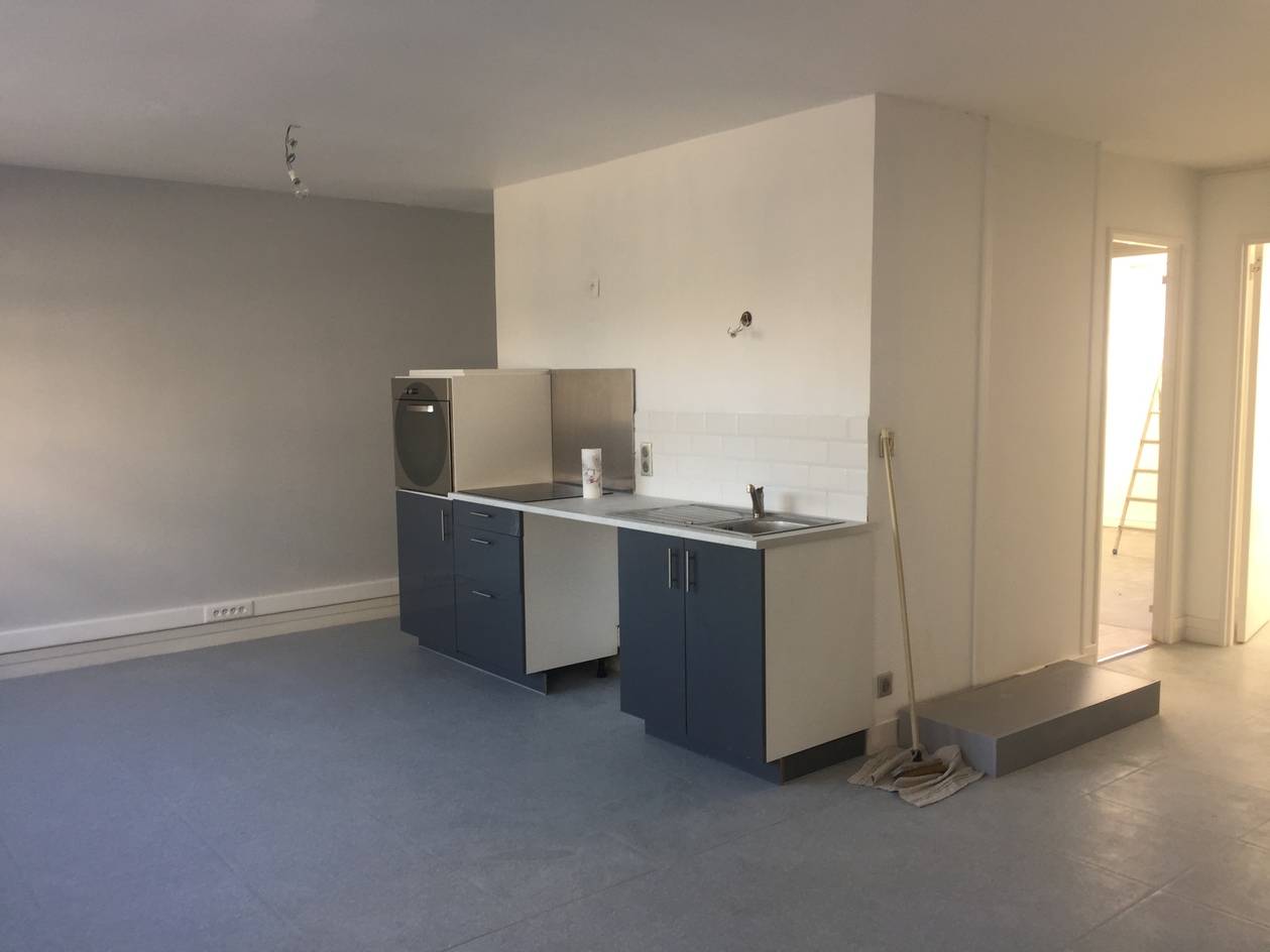appartement entièrement rénové à louer