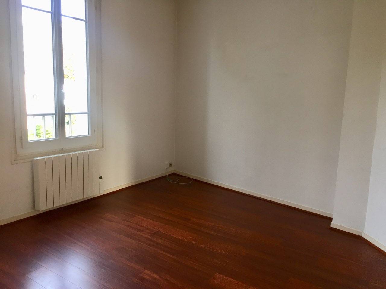 Appartement à louer avec bureau