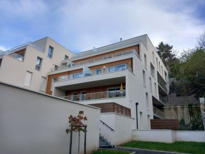 Notre zone d'activité pour ce service Acheter une maison traditionnelle avec jardin et terrasse