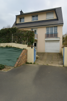 Notre zone d'activité pour ce service À vendre maison en briques et silex à rénover