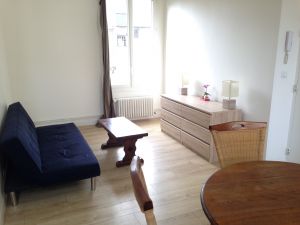 Notre zone d'activité pour ce service Longère F6 avec grand jardin à vendre